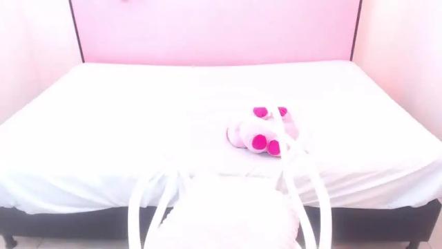 Image 10 of violettastarling Stream on Chaturbate on 19 months ago