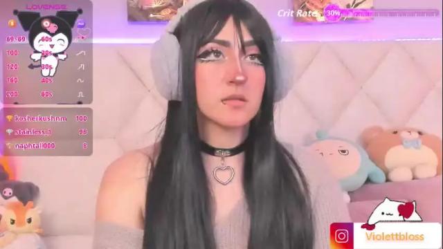 Image 12 of violettbloss Stream on Chaturbate on 2 months ago
