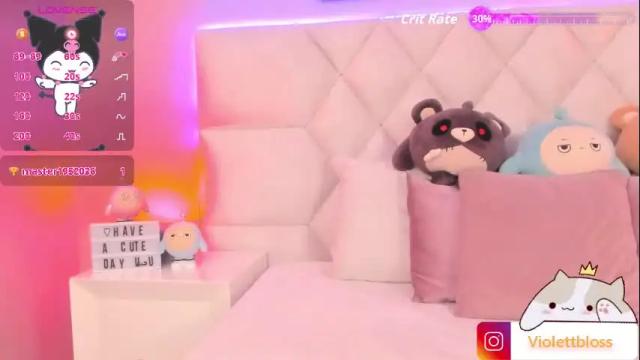 Image 8 of violettbloss Stream on Chaturbate on 1 month ago
