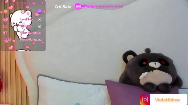 Image 3 of violettbloss Stream on Chaturbate on 1 month ago