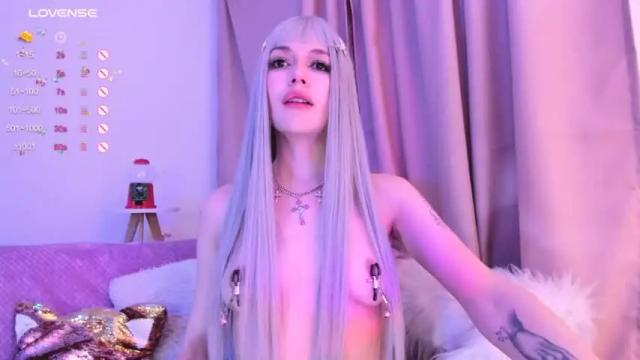 Image 10 of violettbones Stream on Chaturbate on 12 months ago