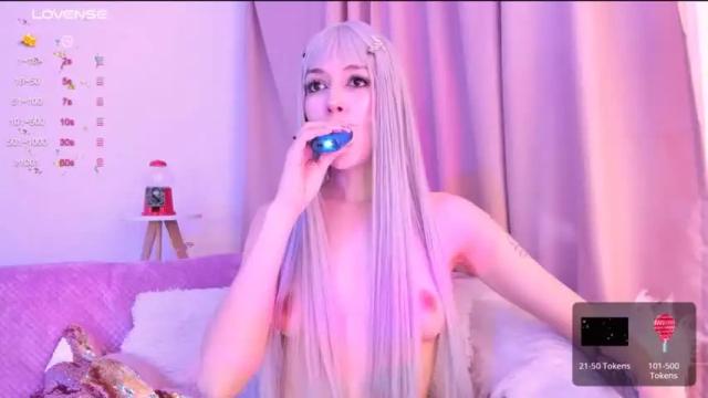 Image 2 of violettbones Stream on Chaturbate on 12 months ago