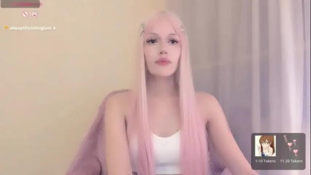 Image 3 of violettbones Stream on Chaturbate on 5 months ago