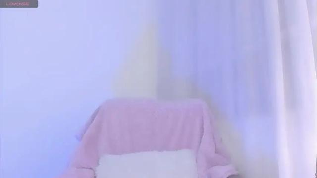 Image 3 of violettbones Stream on Chaturbate on 3 months ago