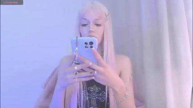 Image 8 of violettbones Stream on Chaturbate on 3 months ago