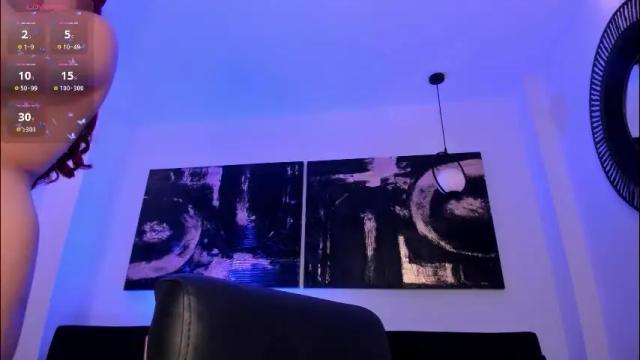 Image 12 of violettcastel Stream on Chaturbate on 12 days ago