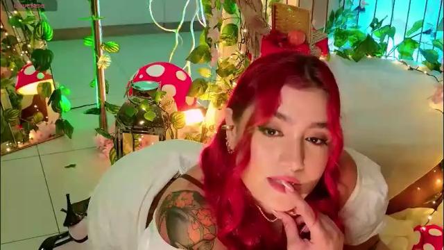 Image 4 of violettcastel Stream on Chaturbate on 5 days ago