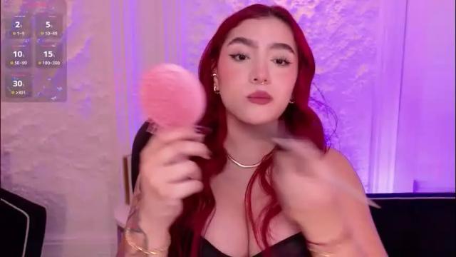 Image 3 of violettcastel Stream on Chaturbate on 1 month ago