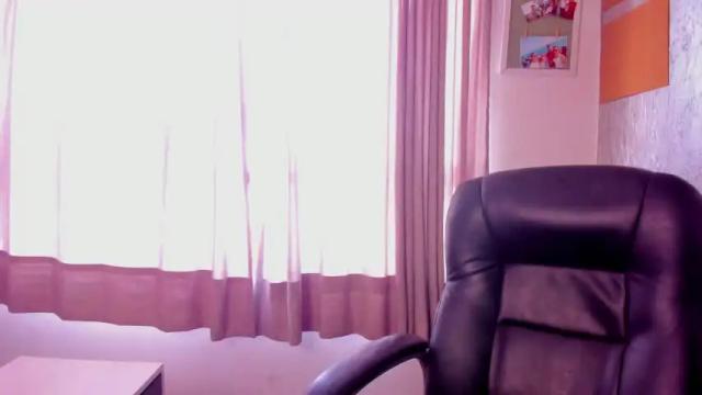 Image 7 of violette_11 Stream on Chaturbate on 15 months ago
