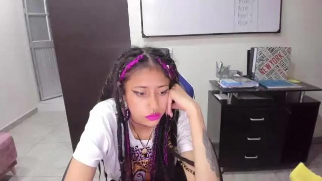 Image 4 of violette_11 Stream on Chaturbate on 15 months ago