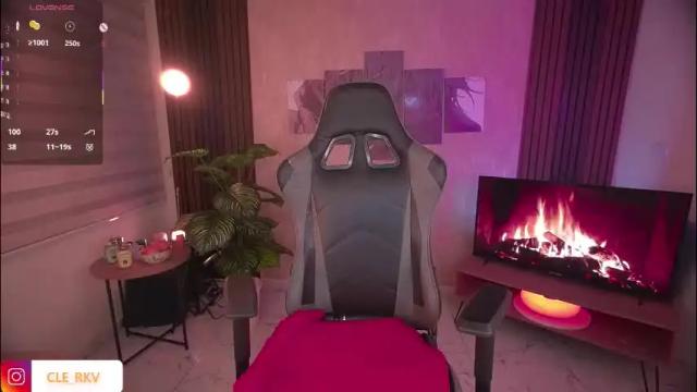 Image 12 of violette_clerk1 Stream on Chaturbate on 3 months ago