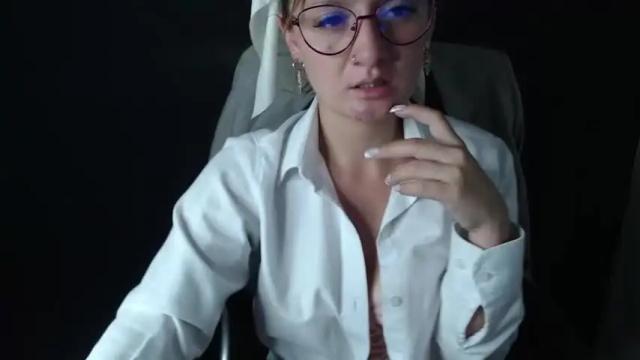 Image 4 of violette_sex_ Stream on Chaturbate on 25 months ago