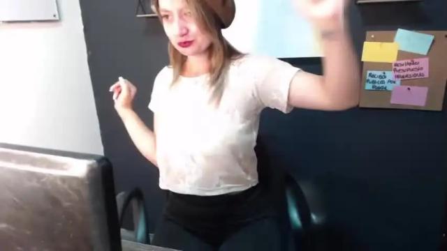 Image 3 of violette_sex_ Stream on Chaturbate on 25 months ago