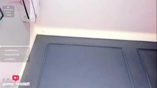 Image 7 of violettgomez_ Stream on Chaturbate on 26 days ago