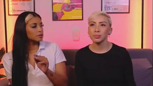 Image 10 of violettgrey_ Stream on Chaturbate on 1 month ago