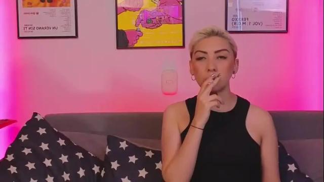 Image 7 of violettgrey_ Stream on Chaturbate on 1 month ago