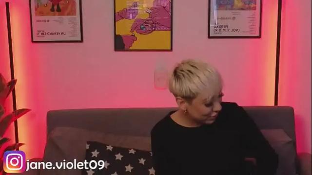 Image 12 of violettgrey_ Stream on Chaturbate on 27 days ago