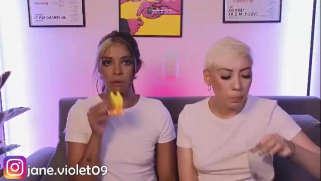 Image 7 of violettgrey_ Stream on Chaturbate on 10 days ago