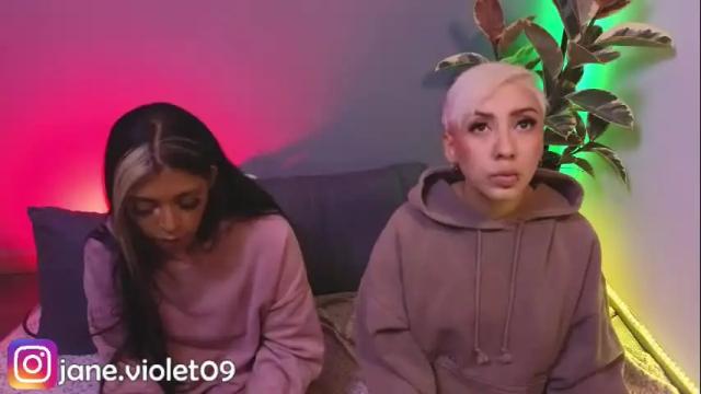 Image 8 of violettgrey_ Stream on Chaturbate on 6 days ago