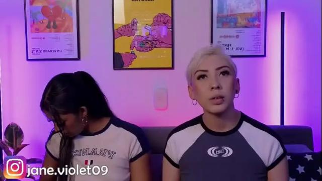 Image 3 of violettgrey_ Stream on Chaturbate on 3 days ago