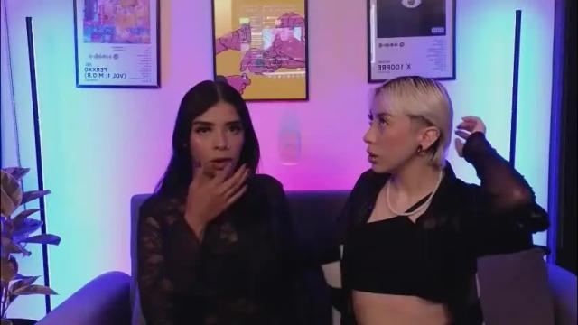 Image 3 of violettgrey_ Stream on Chaturbate on 2 months ago