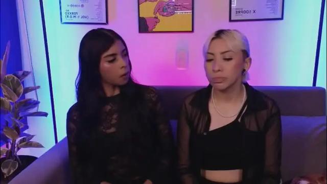 Image 6 of violettgrey_ Stream on Chaturbate on 2 months ago