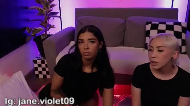 Image 4 of violettgrey_ Stream on Chaturbate on 1 month ago