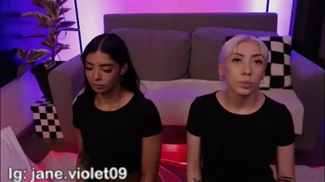 Image 7 of violettgrey_ Stream on Chaturbate on 1 month ago