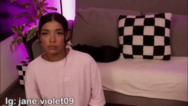 Image 6 of violettgrey_ Stream on Chaturbate on 1 month ago