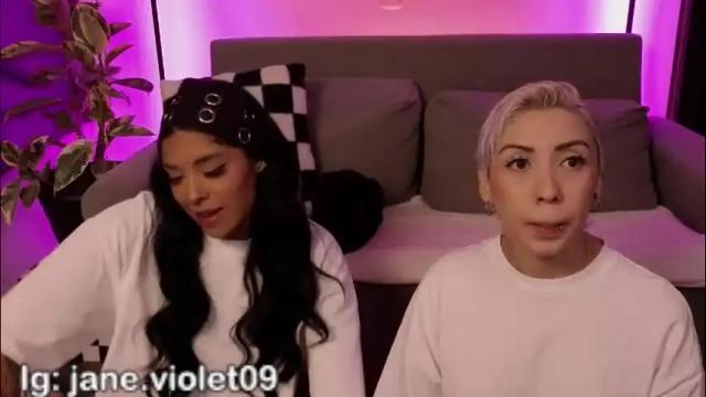 Image 4 of violettgrey_ Stream on Chaturbate on 1 month ago