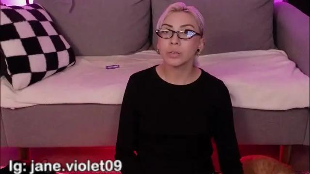 Image 12 of violettgrey_ Stream on Chaturbate on 1 month ago