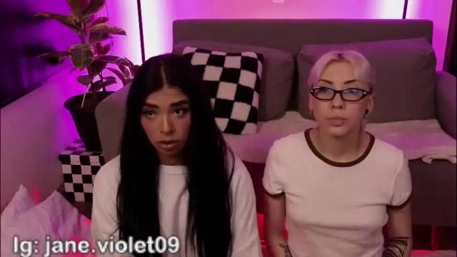 Image 2 of violettgrey_ Stream on Chaturbate on 1 month ago