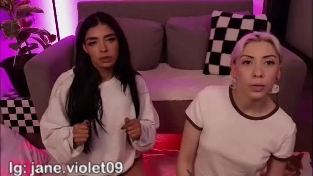 Image 8 of violettgrey_ Stream on Chaturbate on 1 month ago