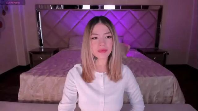 Thumbnail 2, violetthansson's Stream at Chaturbate, 11 days ago