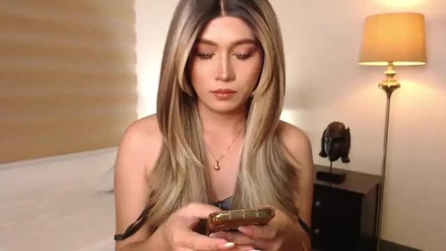 Image 10 of violetversacexx Stream on Chaturbate on 14 months ago