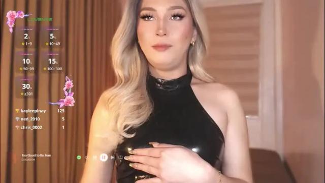 Image 3 of violetversacexx Stream on Chaturbate on 1 month ago