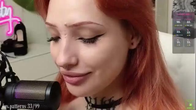Image 4 of violetvio1ator Stream on Chaturbate on 8 days ago
