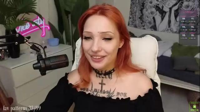 Image 3 of violetvio1ator Stream on Chaturbate on 17 days ago
