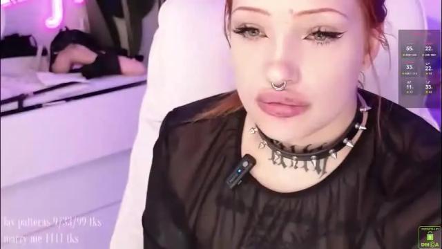 Image 11 of violetvio1ator Stream on Chaturbate on 2 months ago