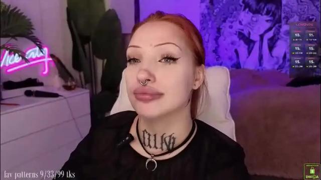 Image 12 of violetvio1ator Stream on Chaturbate on 2 months ago