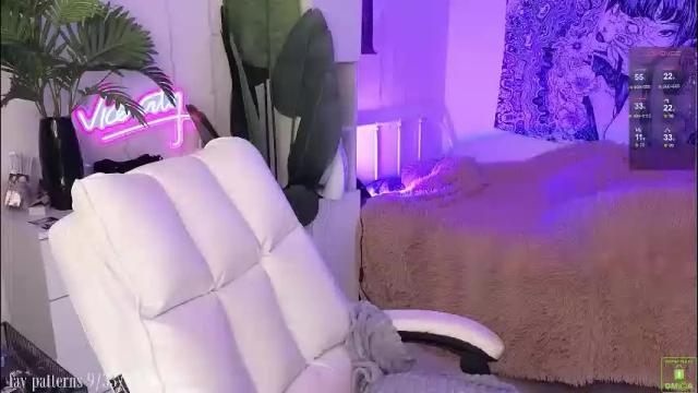 Image 2 of violetvio1ator Stream on Chaturbate on 2 months ago