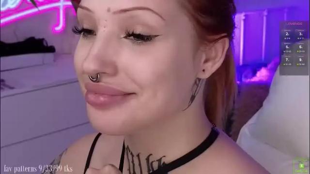 Image 4 of violetvio1ator Stream on Chaturbate on 2 months ago