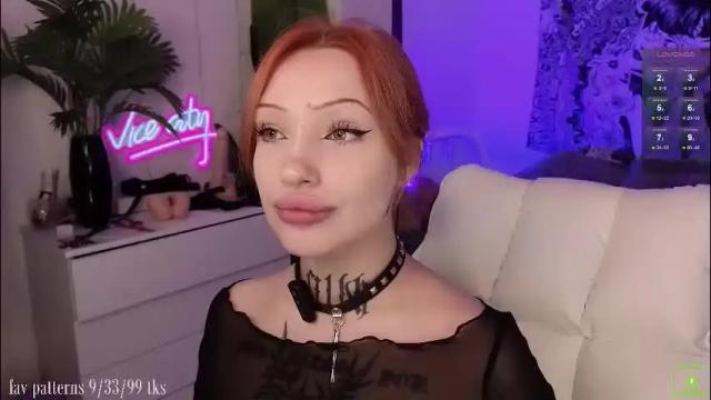 Image 4 of violetvio1ator Stream on Chaturbate on 2 months ago