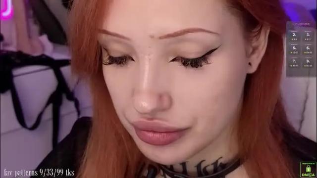 Image 11 of violetvio1ator Stream on Chaturbate on 2 months ago