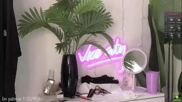 Image 3 of violetvio1ator Stream on Chaturbate on 1 month ago