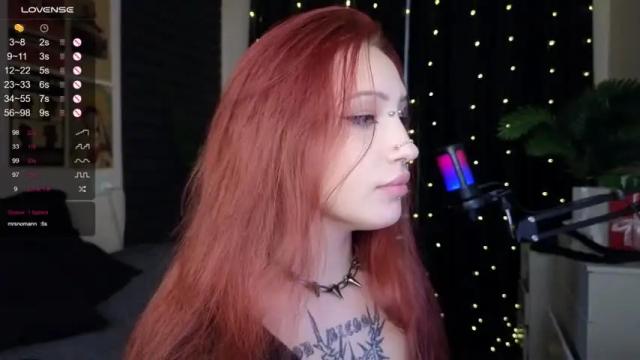 Image 2 of violetviolator Stream on Chaturbate on 17 months ago