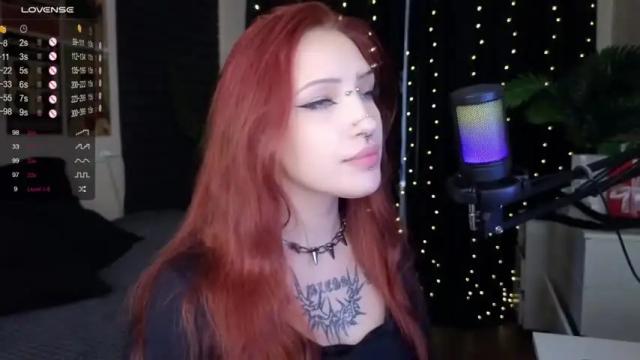 Image 7 of violetviolator Stream on Chaturbate on 17 months ago