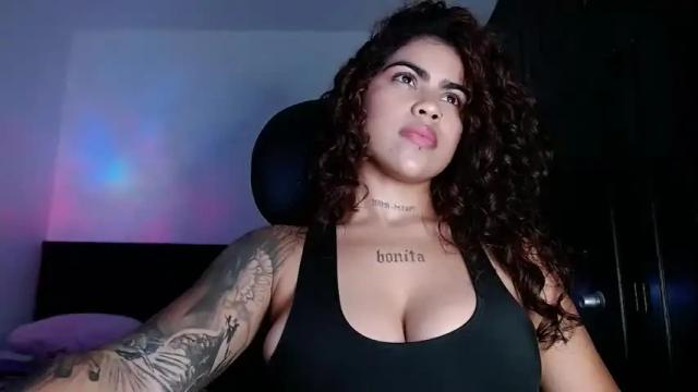 Image 11 of violetwitch05 Stream on Chaturbate on 2 months ago