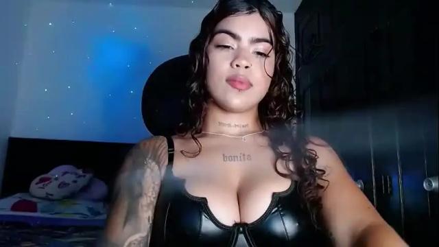 Thumbnail 1, violetwitch05's Stream at Chaturbate, 2 months ago