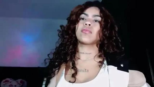 Image 2 of violetwitch05 Stream on Chaturbate on 1 month ago